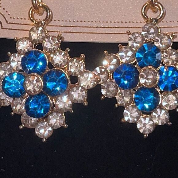 Princess Accessories Crystal Earrings.  - Picture 4 of 9